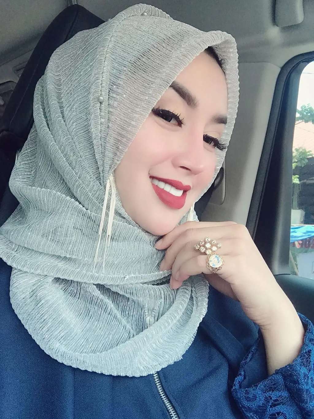 Ingat Tiara Dewi Mantan Istri Lucky Hakim? Dulu Dijuluki Syahrini KW, Kini Nasibnya Bak Bumi & Langit