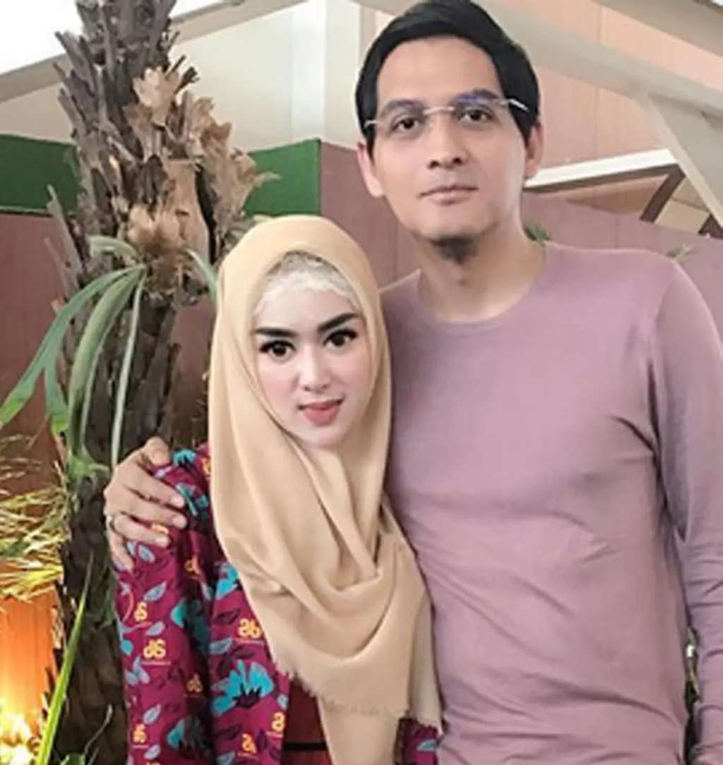 Ingat Tiara Dewi Mantan Istri Lucky Hakim? Dulu Dijuluki Syahrini KW, Kini Nasibnya Bak Bumi & Langit