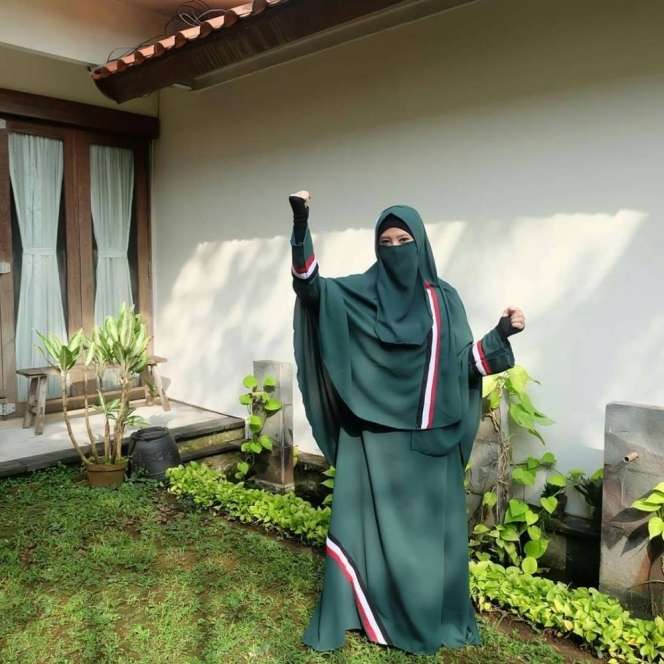 Ingat Artis Peggy Melati? Kini Hidupnya Bak Bumi & Langit, Jadi Ustazah Bercadar, Nama Barunya Jadi Sorotan