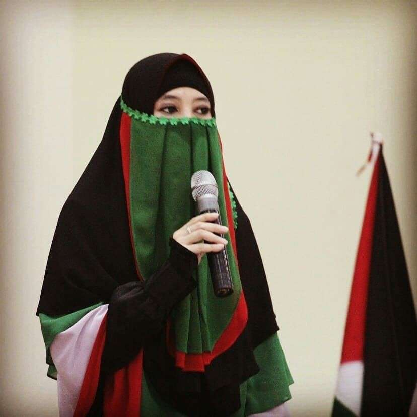 Ingat Artis Peggy Melati? Kini Hidupnya Bak Bumi & Langit, Jadi Ustazah Bercadar, Nama Barunya Jadi Sorotan