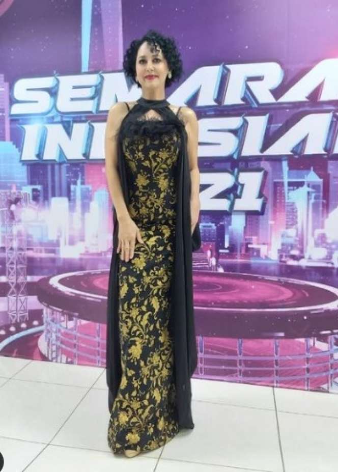 Potret Artis Lawas yang Masih Betah Menjanda, Penampilannya Curi Perhatian!