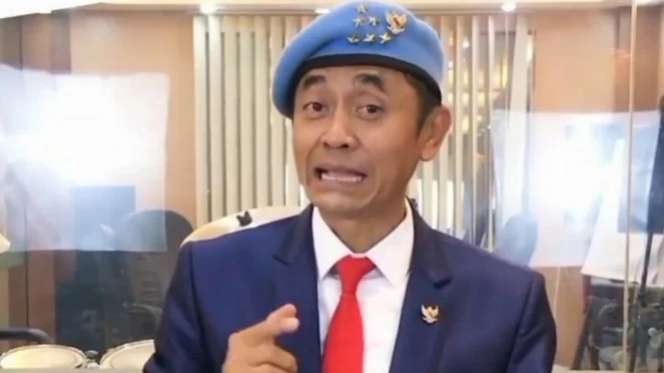 8 Potret Lord Rangga `Sunda Empire` Sebelum Meninggal Dunia, Postingan Terakhirnya Disorot!