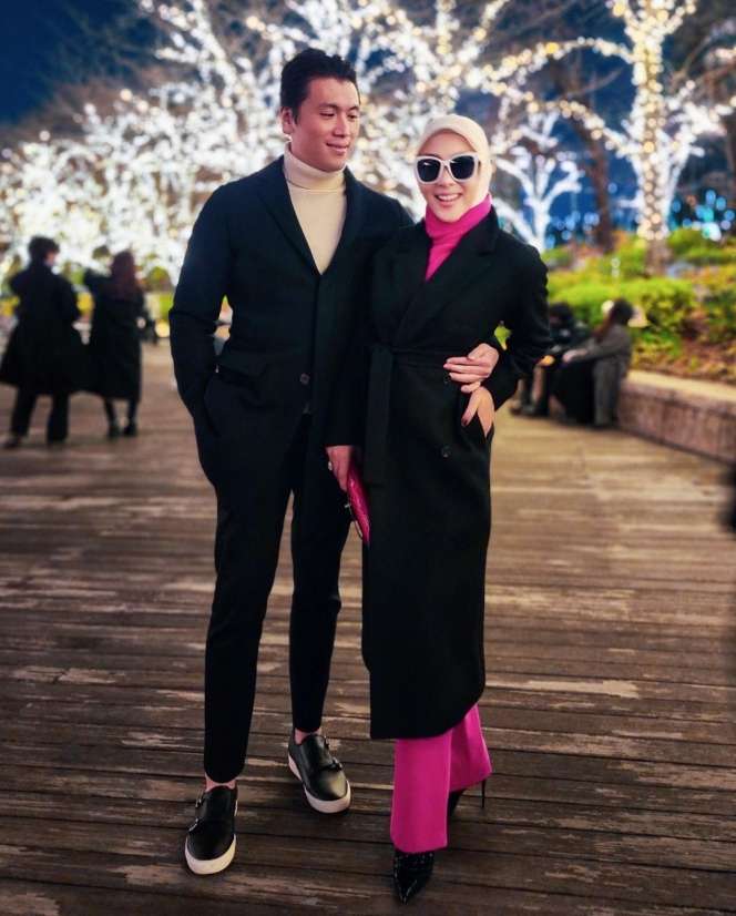 Dikabarkan Sudah Proses Cerai, Potret Mesra Syahrini dan Reino Barack Disebut Hasil Editan!
