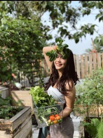 Potret Kebun Mini Young Lex di Rumah, Ternyata Hasil Hobi Sang Istri!