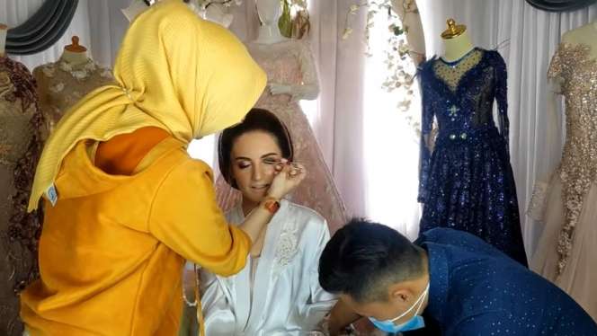 Potret Ceu Nana Bule Cantik Asal Serbia Jadi Model Pengantin Sunda, Hasilnya Bikin Pangling!