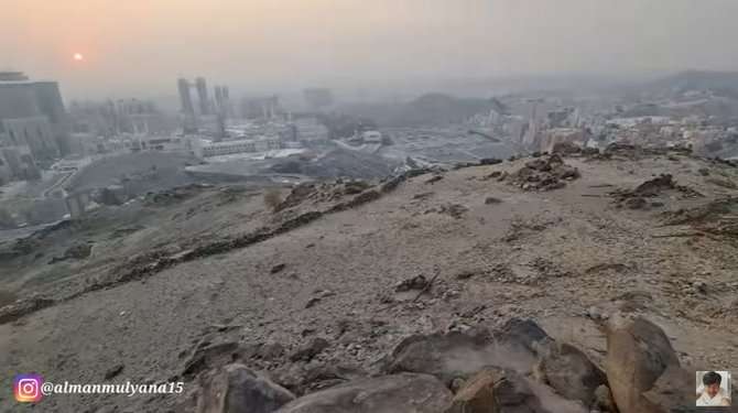 Potret Kuburan TKI yang Kabur dari Majikannya di Mekkah, Hanya Ditimbun Pakai Batu, Bikin Merinding!