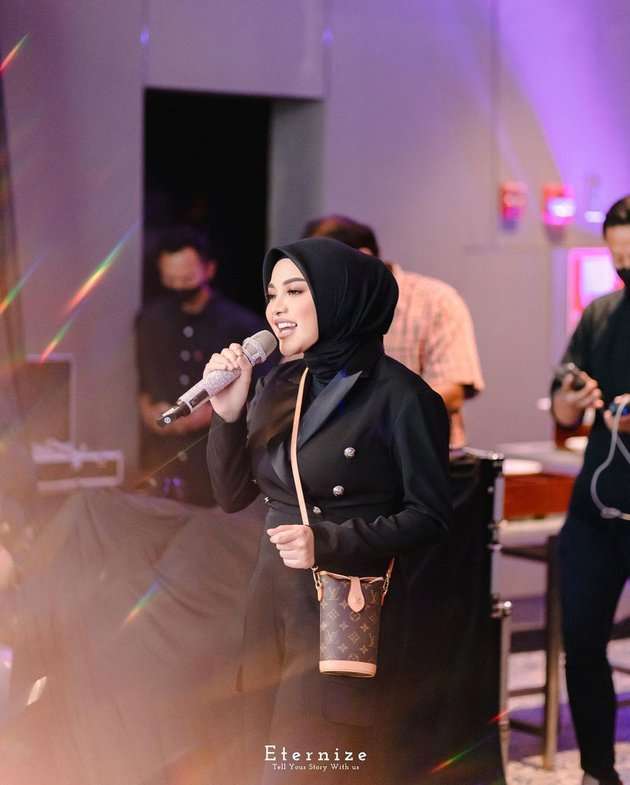 Potret Aurel Hermansyah Usai Turun 18 Kg, Dulu Dicibir Mirip Emak-emak Kini Bungkam Haters dengan Penampilan Baru!