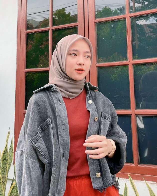 Potret Terbaru Nissa Sabyan, Disebut Tiru Gaya Berpakaian Ririe Fairus!