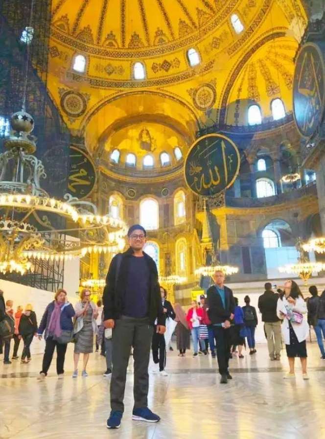 Potret Allen Gudono yang Akan Jadi Wali Nikah di Pernikahan Erina Gudono dan Kaesang