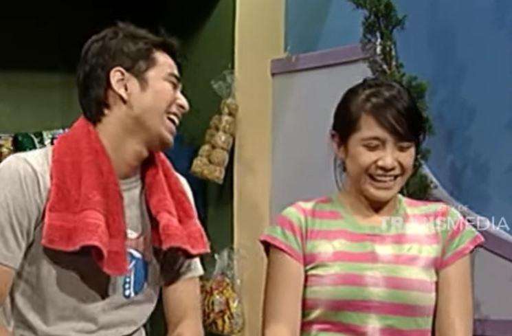Potret Lawas Nagita Slavina Saat Main Sketsa Komedi, Penampilannya Bareng Raffi Ahmad Jadi Sorotan!