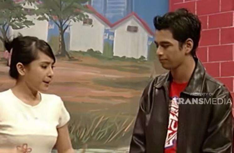 Potret Lawas Nagita Slavina Saat Main Sketsa Komedi, Penampilannya Bareng Raffi Ahmad Jadi Sorotan!