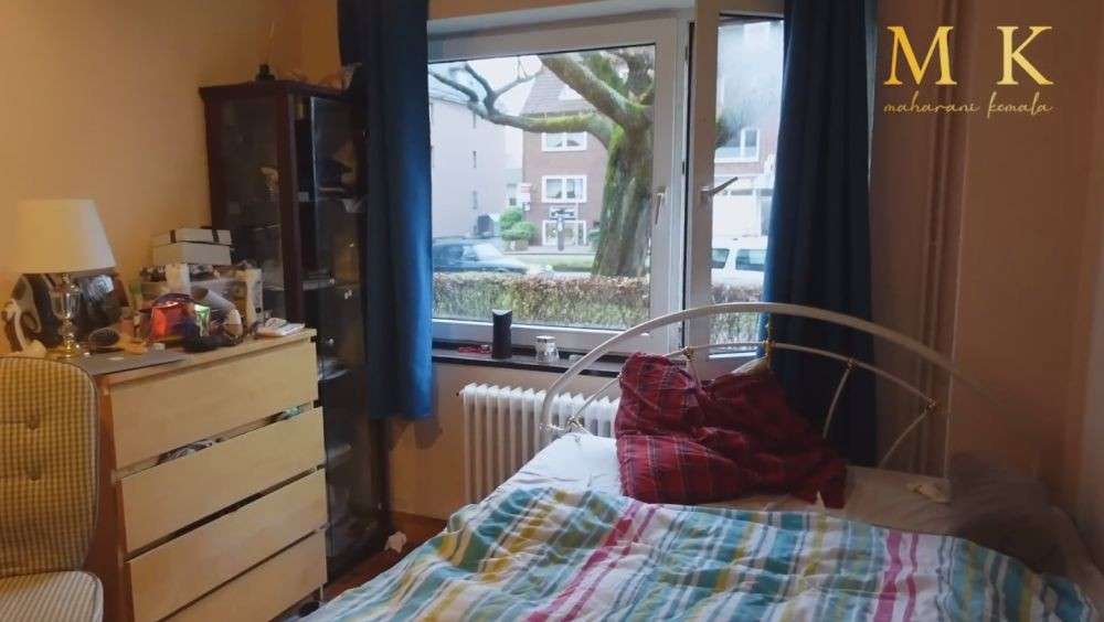 10 Potret Rumah Sederhana Bunda Corla di Jerman, Ada Jendela Viral di Kamar Tidurnya!
