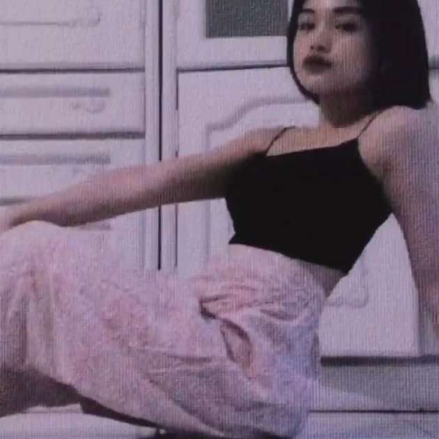 10 Potret Rumah Roy VS Jeje Slebew, Bak Bumi & Langit, Yang Satu Ternyata Anak Orang Kaya!
