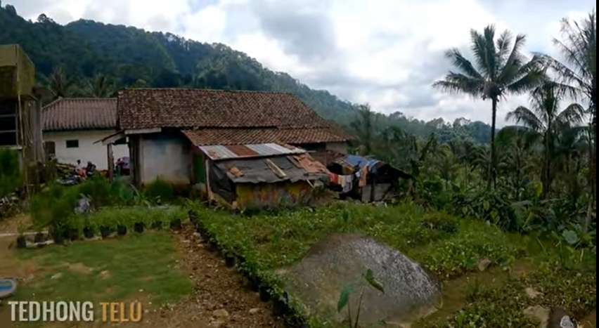 Potret Kampung Batu di Banyumas, Jumlahnya Banyak, Ukurannya Super Besar!