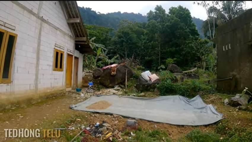 Potret Kampung Batu di Banyumas, Jumlahnya Banyak, Ukurannya Super Besar!