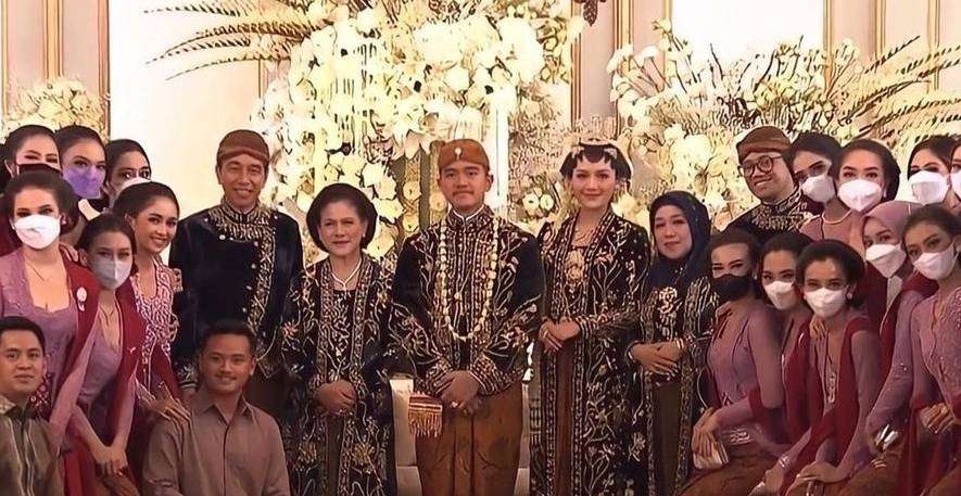 Potret Dini Nurfitri Menantu Eks Panglima TNI jadi Bridesmaid Kaesang-Erina