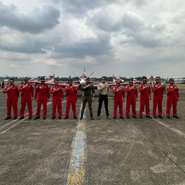 Potret Deddy Corbuzier Terima Pangkat Letkol Tituler Angkatan Darat, Berapa Gajinya?