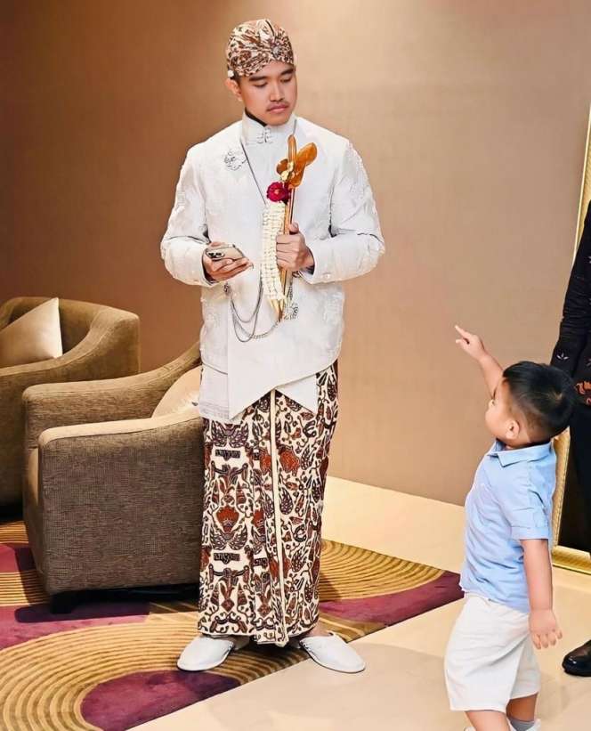 Potret Nahyan 'Ketua dari Medan' Tampil Beda di Nikahan Kaesang-Erina: 'Ada Bocil Pake Kutang doang'