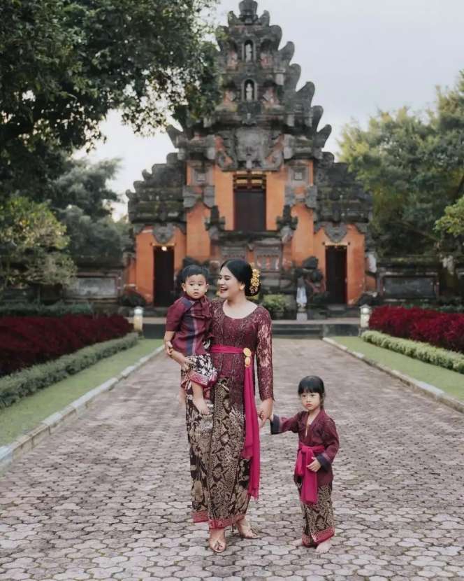 10 Potret Kocak Nahyan Anak Kahiyang-Bobby yang Lawak Sejak Dini, Singletan di Pernikahan Kaesang