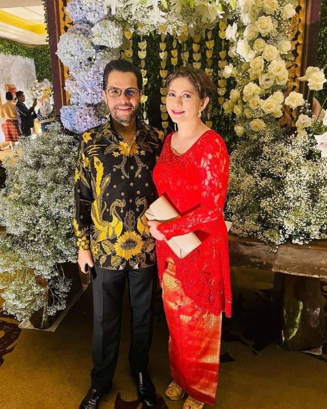 Potret Mesra Cut Keke dan Malik Bawazier, 16 Tahun Jadi Istri Kedua, Kini Sudah Diterima Keluarga!