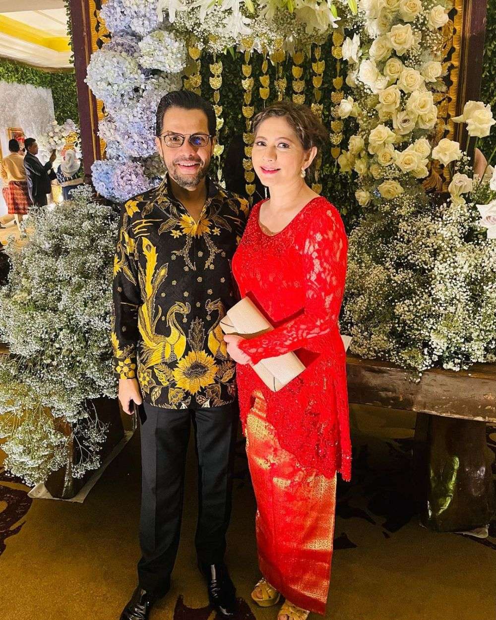 Potret Mesra Cut Keke dan Malik Bawazier, 16 Tahun Jadi Istri Kedua, Kini Sudah Diterima Keluarga!