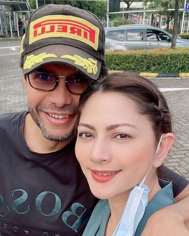 Potret Mesra Cut Keke dan Malik Bawazier, 16 Tahun Jadi Istri Kedua, Kini Sudah Diterima Keluarga!