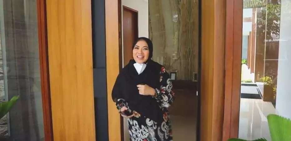 Potret Seleb Cantik yang Menikah dengan Dokter, Kini Pilih Vakum, Penampilan Mereka Bikin Pangling!