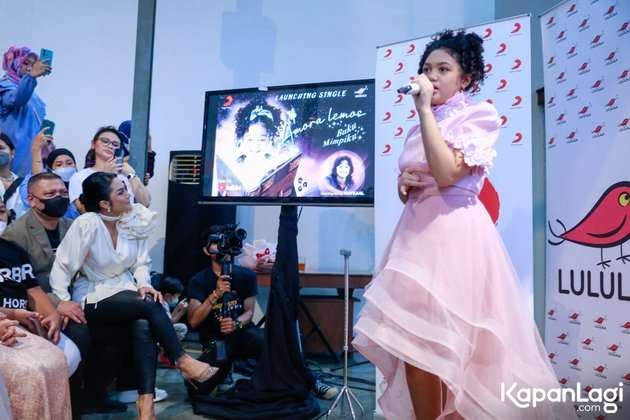Siap Menyusul Kesuksesan Krisdayanti, Amora Merubah Penampilan kini Makin Langsing