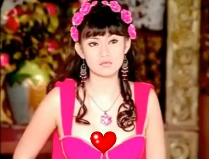 10 Transformasi Ayu Anjani, Ratu Drama Kolosal Tercantik, Masa Mudanya Primadona Abis!