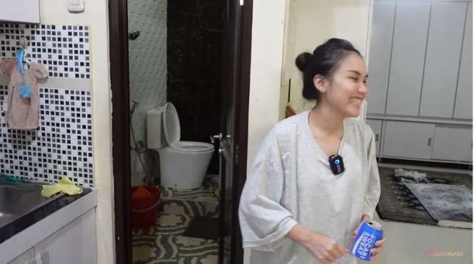 Beda dari yang Lain, Potret Kamar Mandi Ayu Ting Ting di Rumah, Desainnya Bikin Ngakak!