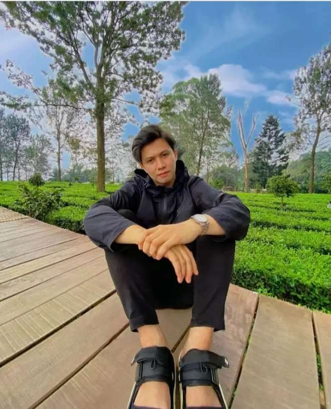 Ingat Ahmad Pule, Anak Komedian Mastur yang Berparas Ganteng? Kini Jadi Aktor, Gaya `Badboy` Bikin Meleleh