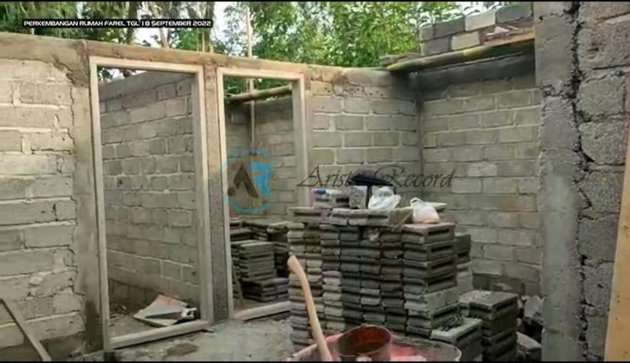 Potret Rumah Farel Prayoga yang Kini Mulai Direnovasi, Dulu Berdinding Bambu Kini Berubah Total!