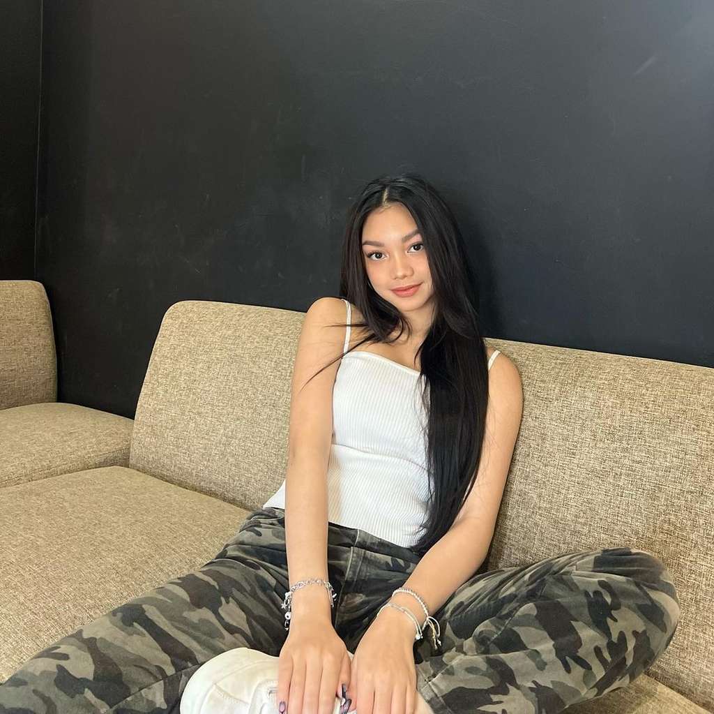 Potret Naura Ayu yang Sudah Beranjak Dewasa, Makin Cantik dan Hot