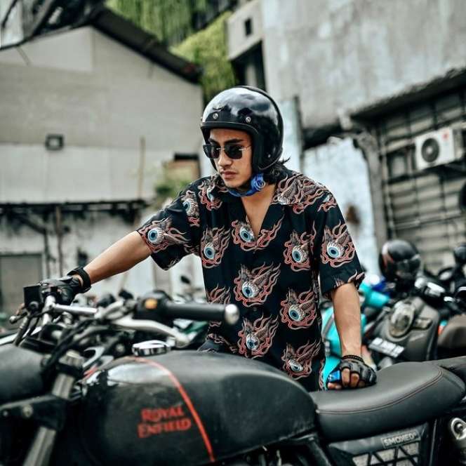 Potret Gaya Berpakaian Abidzar Al-Ghifary Kerap Dicibir Netizen, Beda dengan Mendiang Sang Ayah Uje