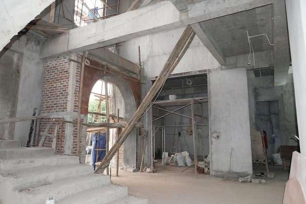 10 Potret Rumah Baru Ruben Onsu yang Megah Bak Museum, Ada Tangga Melingkar Mewah Abis!