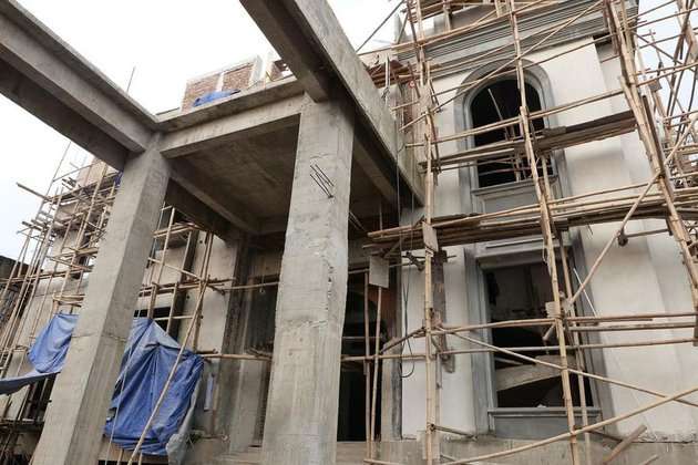 10 Potret Rumah Baru Ruben Onsu yang Megah Bak Museum, Ada Tangga Melingkar Mewah Abis!