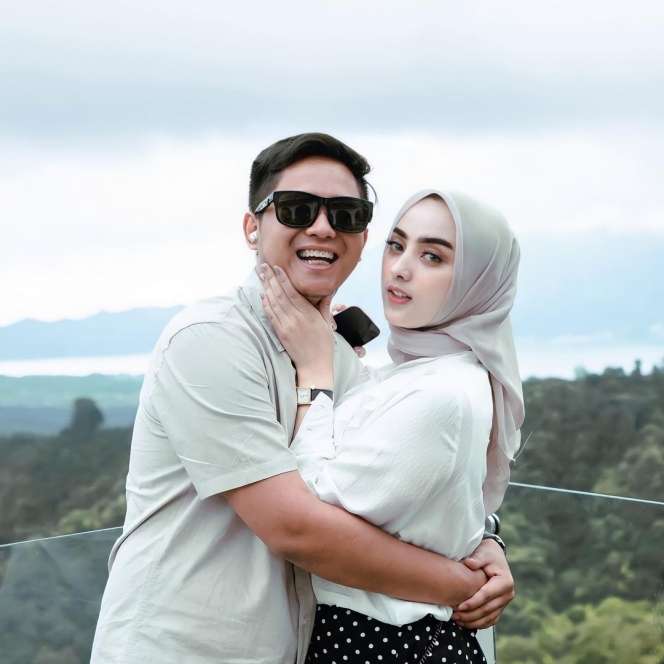 Ingat Dinan Fajrina Istri Doni Salmanan? Begini Kabar Terbarunya Usai Sang Suami Divonis Ringan!