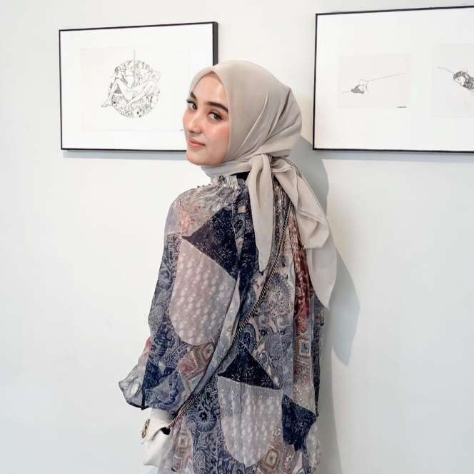 Ingat Dinan Fajrina Istri Doni Salmanan? Begini Kabar Terbarunya Usai Sang Suami Divonis Ringan!