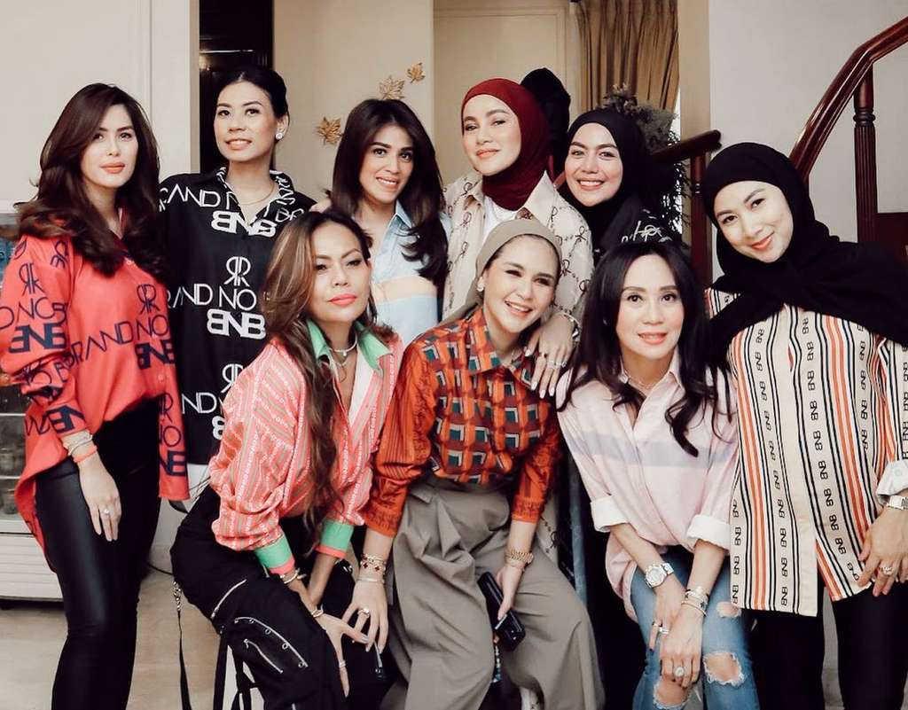 9 Potret Olla Ramlan dan Kumpulan Sosialita Cantik `Geng Cuan`, Lebih Tajir dari Geng Cendol?