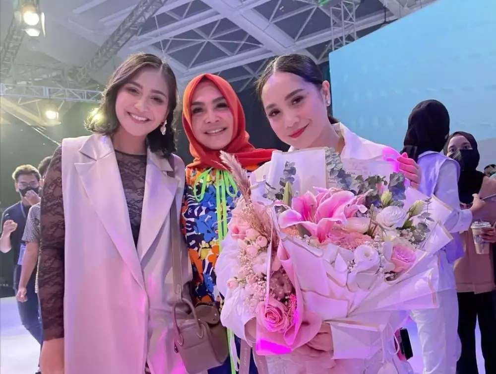 Ingat Artis Cantik di Iklan Obat Asma Tahun 80-an? Kini Jadi Crazy Rich, Punya Mantu Sultan Andara, Siapa Dia?
