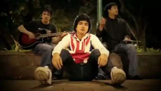10 Potret Aldi Taher di Awal Karier, Aktor Terkeren di Masanya, Pernah Ngeband Bareng Raffi Ahmad & Irwansyah
