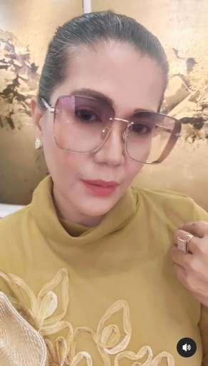 Ingat Helsi Herlinda, Ibu Nia Ramadhani yang Kejam di Sinetron `Bawang Merah Bawang Putih`? Nasibnya Bikin Syok, Jadi Penjual Makanan?