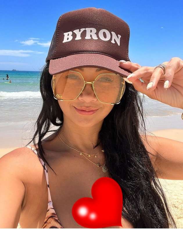 Ingat Artis Indah Kalalo? Lenyap dari TV, Penampilannya Berubah Drastis, Berani Tampil Hot & Seksi, Lihat 7 Potretnya