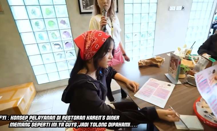 Potret Fuji An Cosplay Jadi Pelayan Judes di Karen’s Diner, Netizen: `Natural Banget`