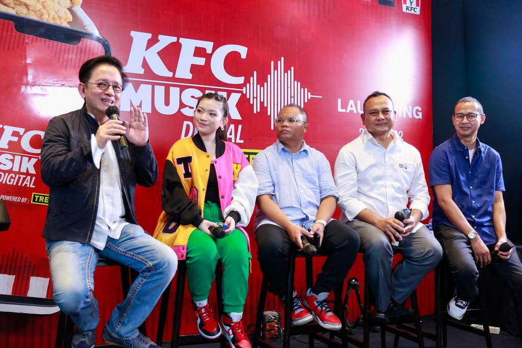 Potret Senyum Sumringah Rossa saat Lagunya Viral Sebelum Dirilis