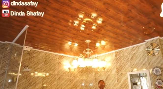 10 Potret Kamar Mandi Rp1 Miliar Dinda Shafay yang Dihujat Netizen, Sampai Kesetnya Berlapis Emas!