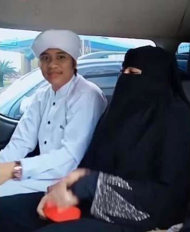 Masih Ingat Nengmas, Istri yang Antarkan Suaminya Nikah Lagi? Dulu Rela Dipoligami, Begini Kabar Terbaru Pernikahannya!
