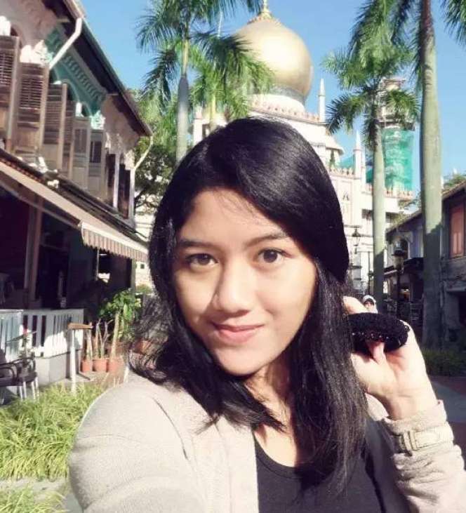 10 Potret Wajah Asli Erina Gudono Tanpa Makeup, Netizen: Pantes Anak Presiden Klepek-Klepek!