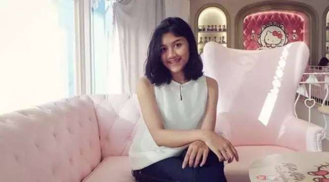 10 Potret Wajah Asli Erina Gudono Tanpa Makeup, Netizen: Pantes Anak Presiden Klepek-Klepek!