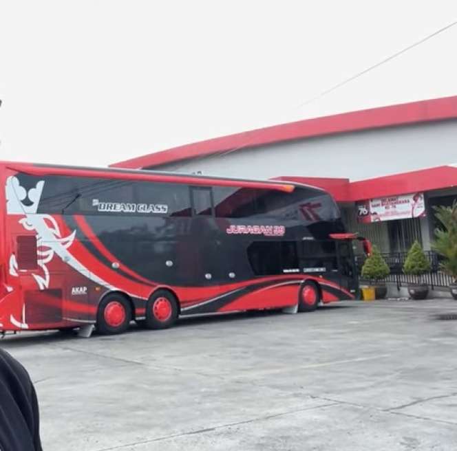 Potret Bus Mewah Juragan99 Trans, Hanya Berisi 11 Penumpang, Kamarnya bak Apartemen!
